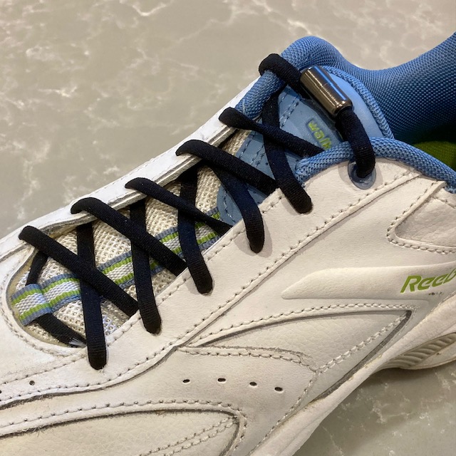 No-tie shoelace